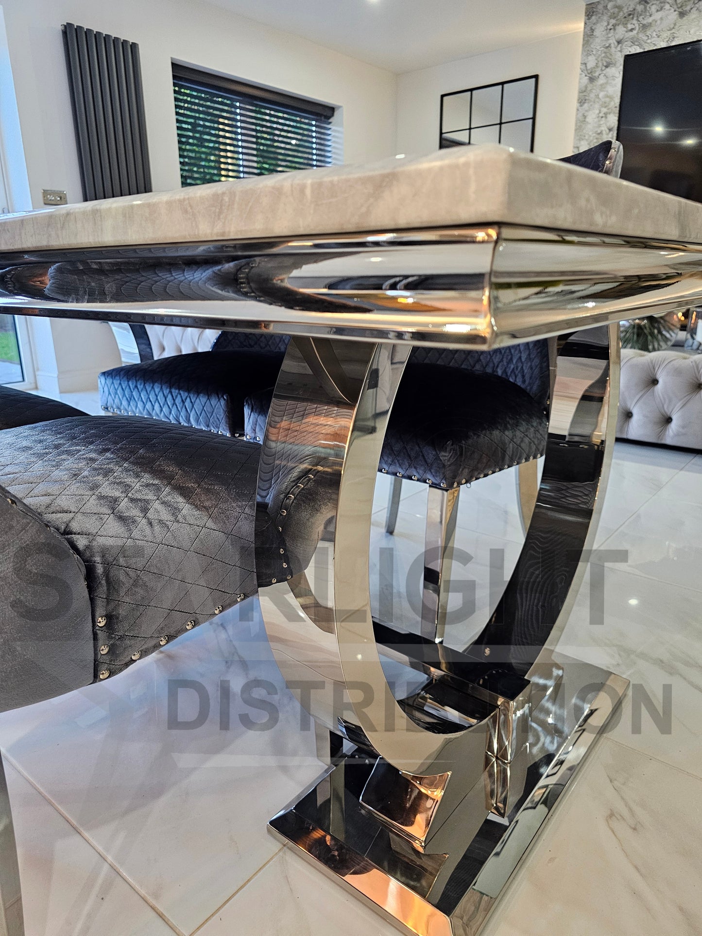 Arianna Rectangle Marble Dining Table Set With Lion Head Chairs