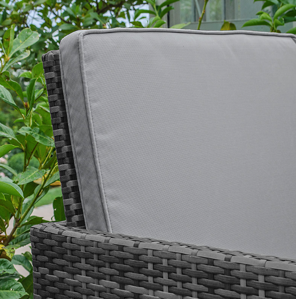 8 Seater Cubed Rattan Garden Furniture Set